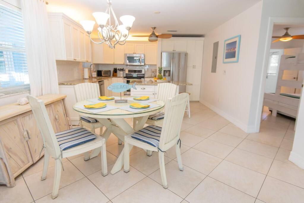 Fort Pierce - 2Bd,2Ba Tropical Surfside Retreat Buitenkant foto